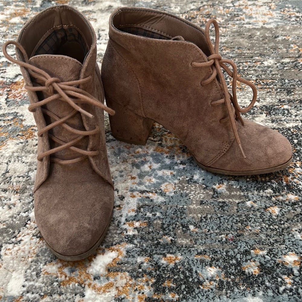 Madden Girl heeled boots